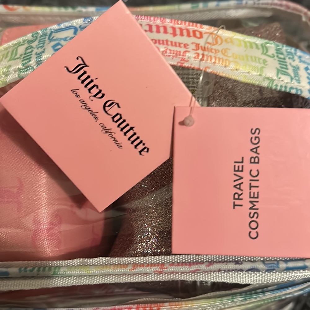 Juicy Couture nested cosmetic/toiletry bag set - Picture 9 of 9